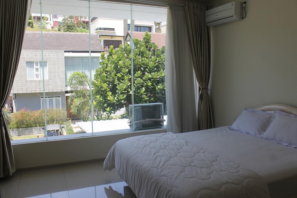 Villa Eby Syariah Bandung Ngoại thất bức ảnh